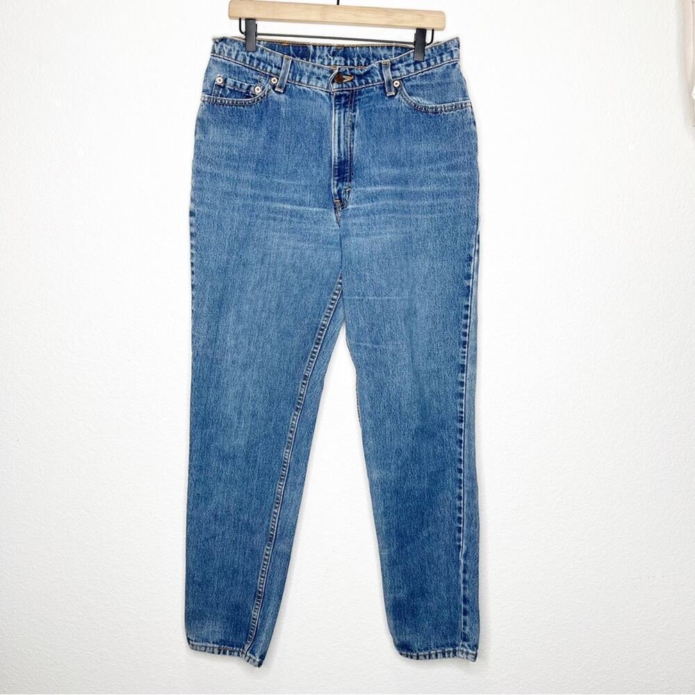 Vintage 90s Levi’s 512 Slim Fit Tapered Leg Rigid Denim Jeans